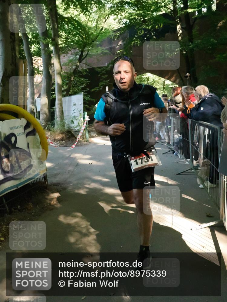 28.09.2025 - 33. Volkslauf durch das schöne Alstertal Fabian Wolf http://msf.ph/oto/8975339 28.09.2025 12:19:05 Laufen 1731 meine-sportfotos.de