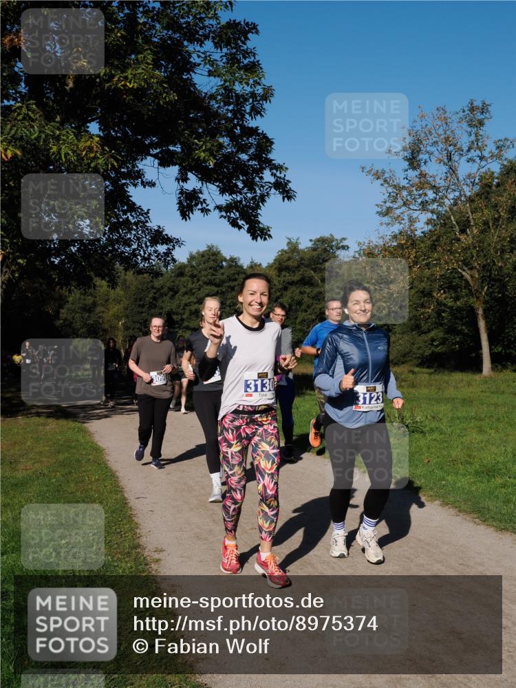 28.09.2025 - 33. Volkslauf durch das schöne Alstertal Fabian Wolf http://msf.ph/oto/8975374 28.09.2025 10:36:28 Laufen 3130, 3123 meine-sportfotos.de