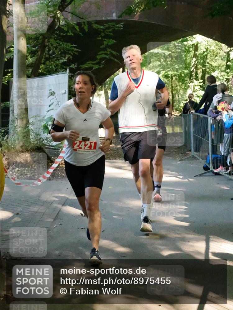 28.09.2025 - 33. Volkslauf durch das schöne Alstertal Fabian Wolf http://msf.ph/oto/8975455 28.09.2025 12:19:49 Laufen 24211, 19 meine-sportfotos.de