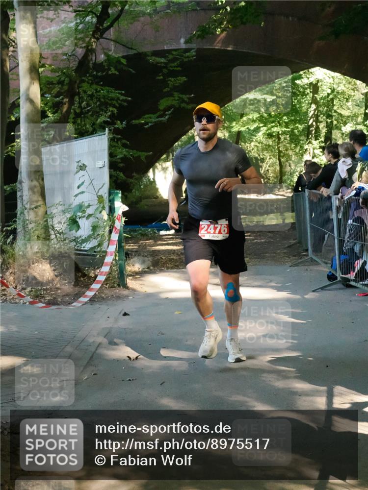28.09.2025 - 33. Volkslauf durch das schöne Alstertal Fabian Wolf http://msf.ph/oto/8975517 28.09.2025 12:20:14 Laufen 2476 meine-sportfotos.de
