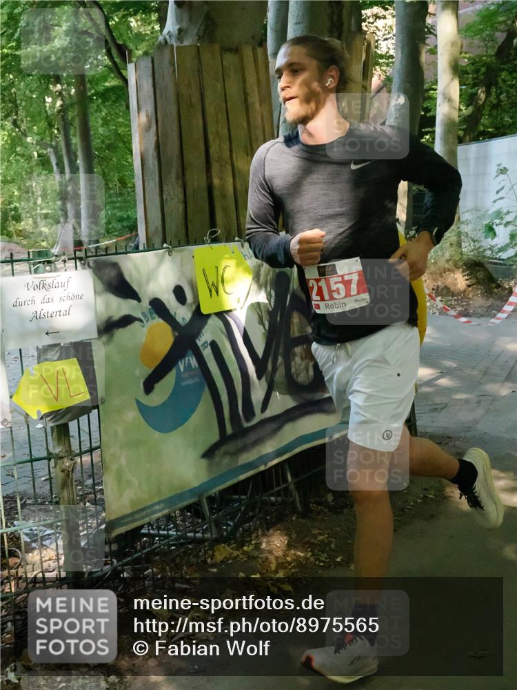 28.09.2025 - 33. Volkslauf durch das schöne Alstertal Fabian Wolf http://msf.ph/oto/8975565 28.09.2025 12:20:31 Laufen 2157 meine-sportfotos.de