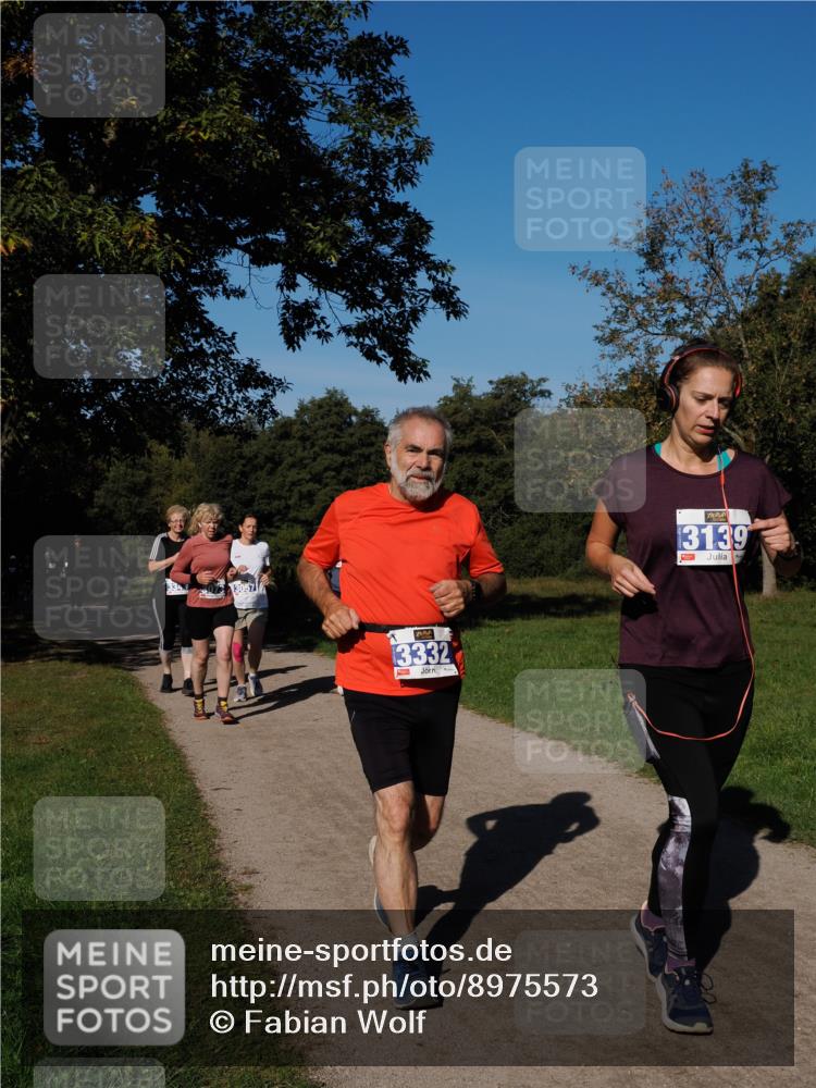 28.09.2025 - 33. Volkslauf durch das schöne Alstertal Fabian Wolf http://msf.ph/oto/8975573 28.09.2025 10:36:55 Laufen 3332, 3139 meine-sportfotos.de