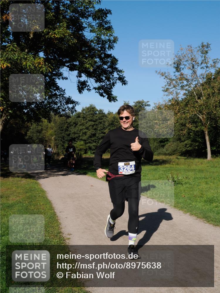 28.09.2025 - 33. Volkslauf durch das schöne Alstertal Fabian Wolf http://msf.ph/oto/8975638 28.09.2025 10:37:05 Laufen 3264 meine-sportfotos.de