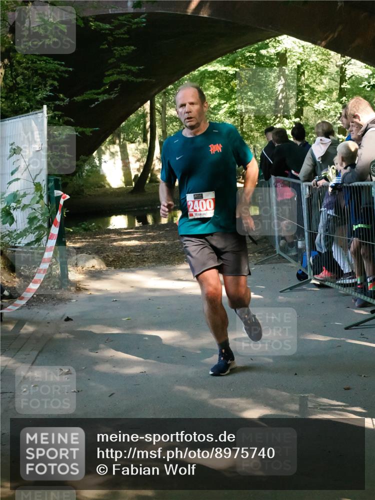 28.09.2025 - 33. Volkslauf durch das schöne Alstertal Fabian Wolf http://msf.ph/oto/8975740 28.09.2025 12:23:02 Laufen 2400 meine-sportfotos.de