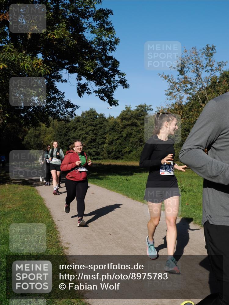28.09.2025 - 33. Volkslauf durch das schöne Alstertal Fabian Wolf http://msf.ph/oto/8975783 28.09.2025 10:37:50 Laufen 3243 meine-sportfotos.de