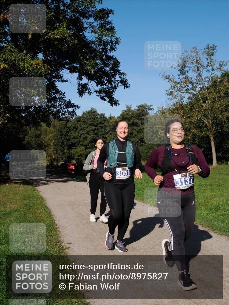 28.09.2025 - 33. Volkslauf durch das schöne Alstertal Fabian Wolf http://msf.ph/oto/8975827 28.09.2025 10:37:56 Laufen 3051, 3137, 7 meine-sportfotos.de