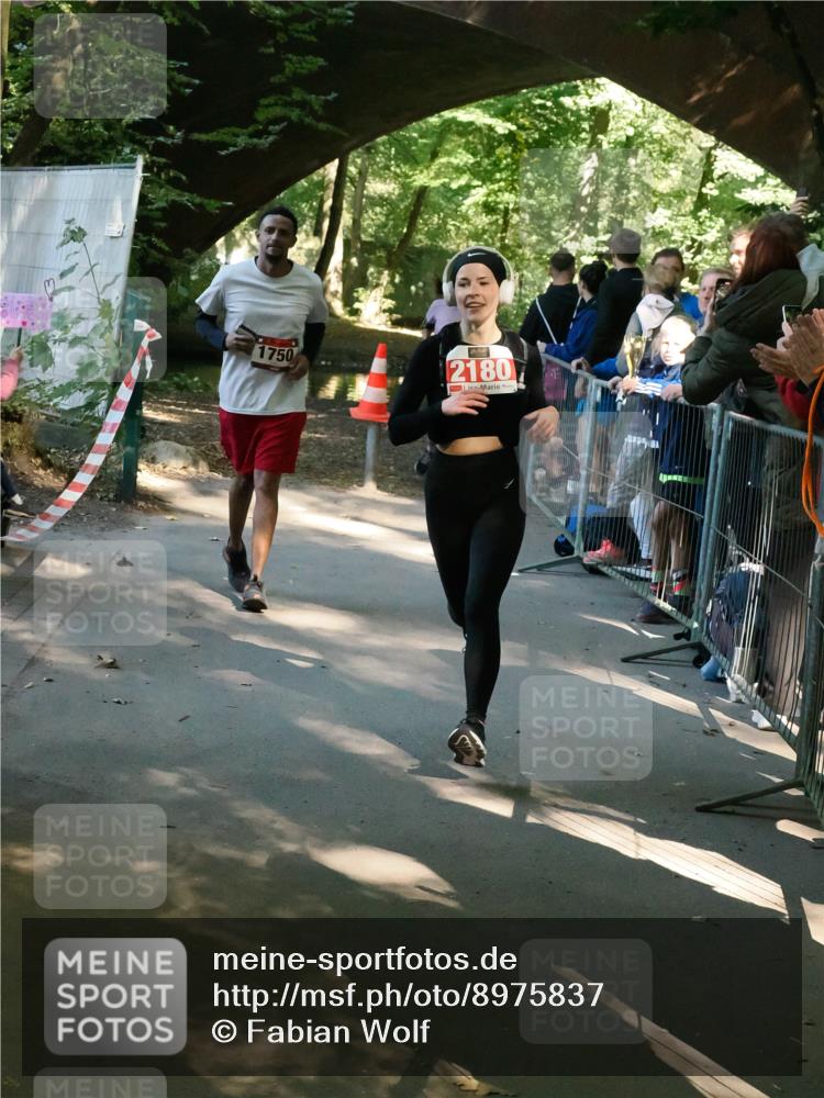 28.09.2025 - 33. Volkslauf durch das schöne Alstertal Fabian Wolf http://msf.ph/oto/8975837 28.09.2025 12:23:52 Laufen 1750, 2180 meine-sportfotos.de