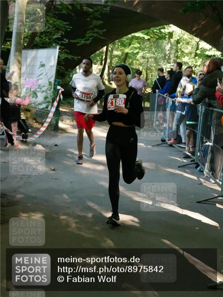 28.09.2025 - 33. Volkslauf durch das schöne Alstertal Fabian Wolf http://msf.ph/oto/8975842 28.09.2025 12:23:52 Laufen 1750, 2180 meine-sportfotos.de