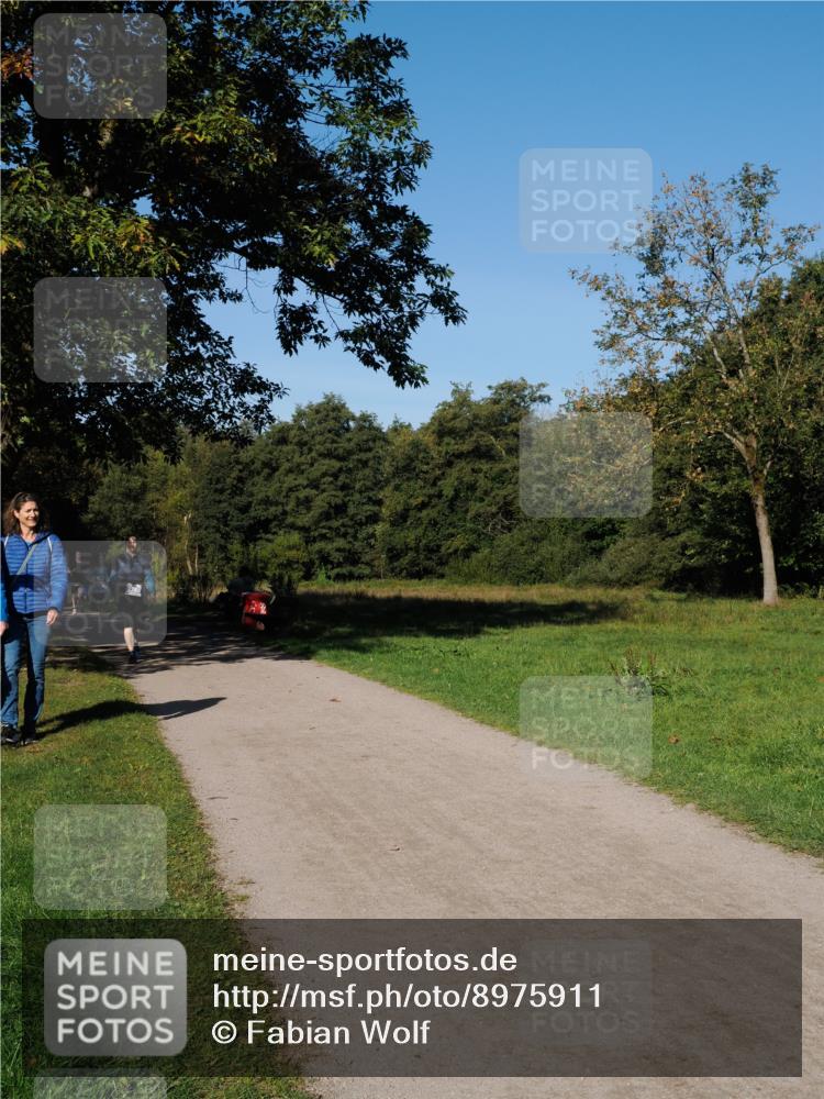 28.09.2025 - 33. Volkslauf durch das schöne Alstertal Fabian Wolf http://msf.ph/oto/8975911 28.09.2025 10:38:24 Laufen  meine-sportfotos.de