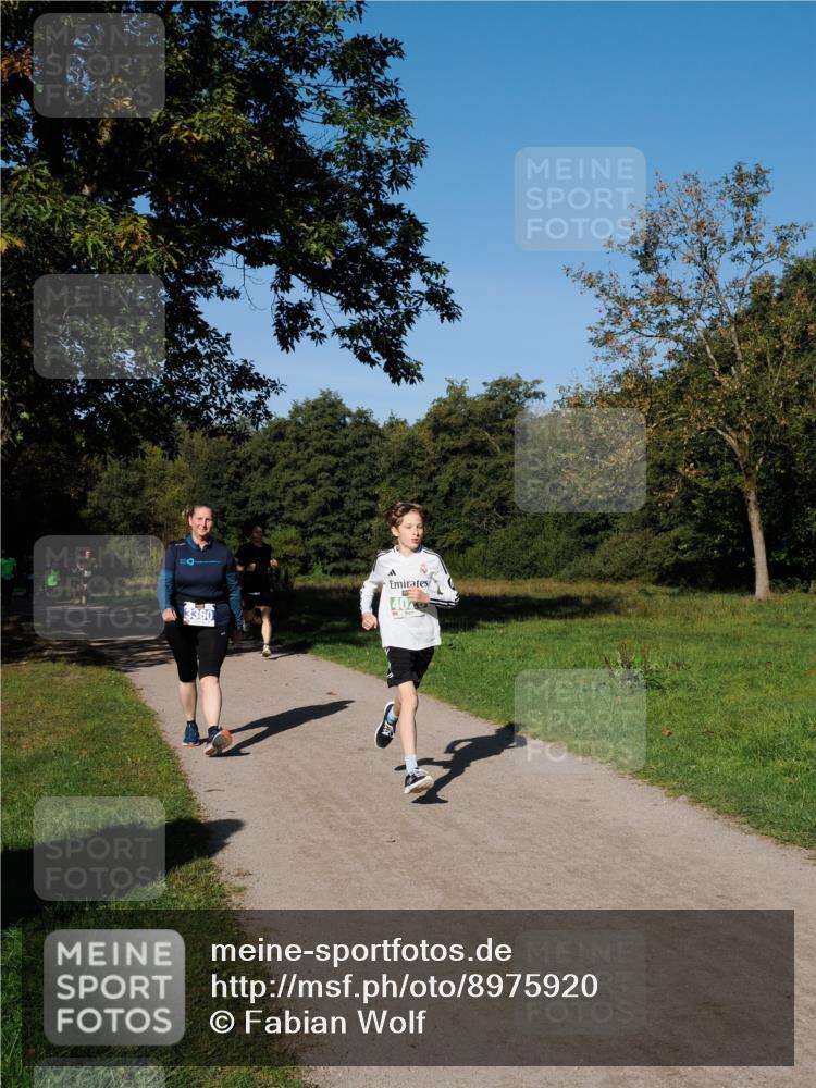 28.09.2025 - 33. Volkslauf durch das schöne Alstertal Fabian Wolf http://msf.ph/oto/8975920 28.09.2025 10:38:29 Laufen 40 meine-sportfotos.de