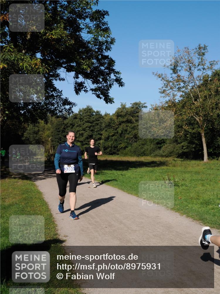 28.09.2025 - 33. Volkslauf durch das schöne Alstertal Fabian Wolf http://msf.ph/oto/8975931 28.09.2025 10:38:30 Laufen 3360 meine-sportfotos.de