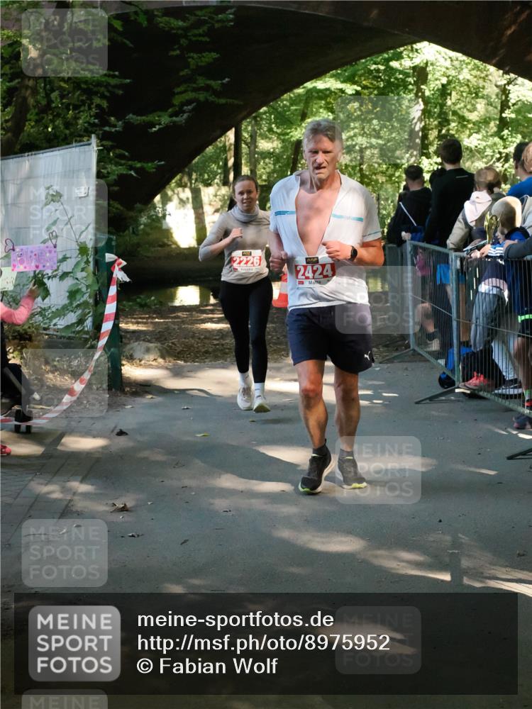28.09.2025 - 33. Volkslauf durch das schöne Alstertal Fabian Wolf http://msf.ph/oto/8975952 28.09.2025 12:24:23 Laufen 2226, 2424 meine-sportfotos.de