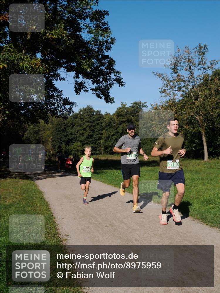 28.09.2025 - 33. Volkslauf durch das schöne Alstertal Fabian Wolf http://msf.ph/oto/8975959 28.09.2025 10:38:39 Laufen 4100, 4009 meine-sportfotos.de