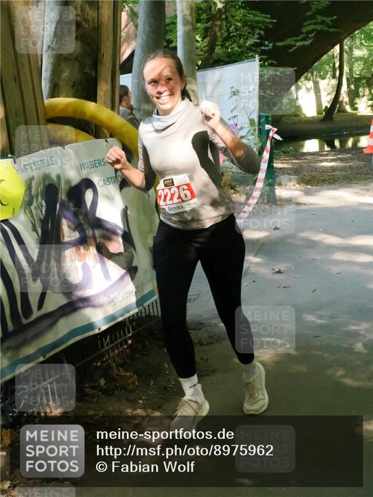 28.09.2025 - 33. Volkslauf durch das schöne Alstertal Fabian Wolf http://msf.ph/oto/8975962 28.09.2025 12:24:25 Laufen 2226 meine-sportfotos.de
