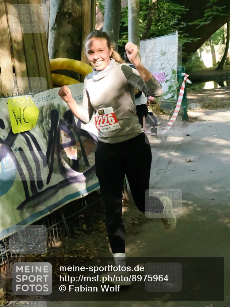 28.09.2025 - 33. Volkslauf durch das schöne Alstertal Fabian Wolf http://msf.ph/oto/8975964 28.09.2025 12:24:26 Laufen 2226 meine-sportfotos.de