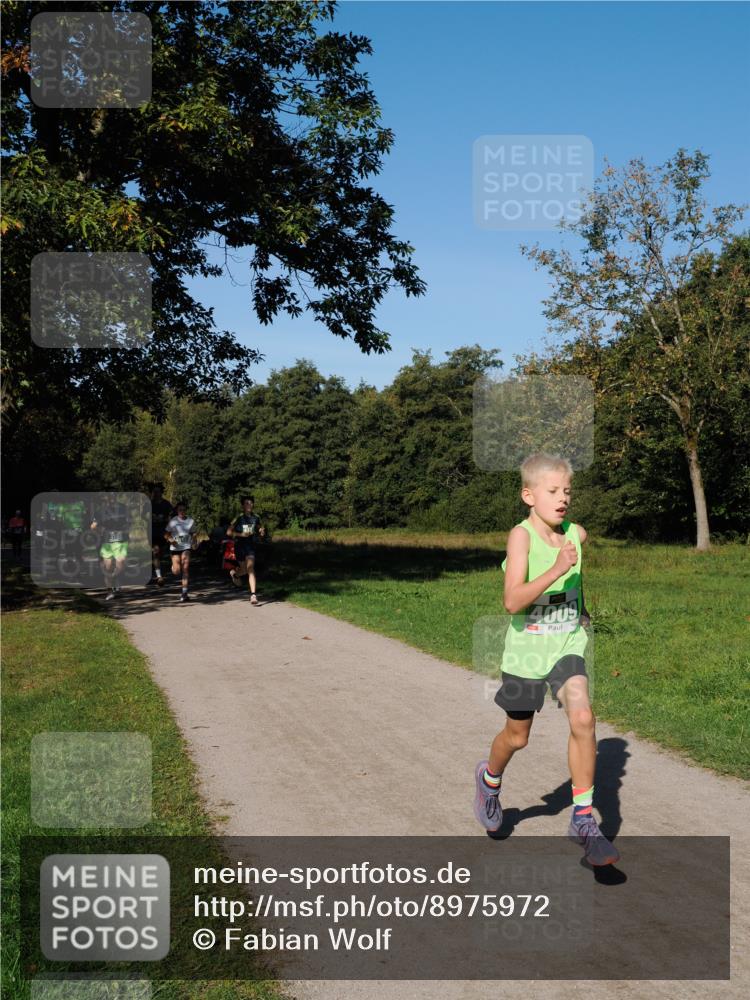 28.09.2025 - 33. Volkslauf durch das schöne Alstertal Fabian Wolf http://msf.ph/oto/8975972 28.09.2025 10:38:40 Laufen 4009 meine-sportfotos.de