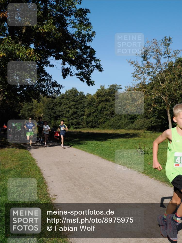 28.09.2025 - 33. Volkslauf durch das schöne Alstertal Fabian Wolf http://msf.ph/oto/8975975 28.09.2025 10:38:40 Laufen 40 meine-sportfotos.de