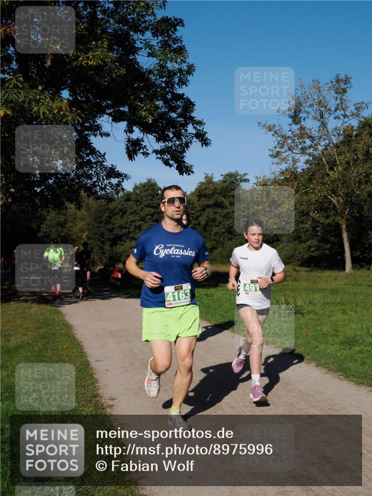 28.09.2025 - 33. Volkslauf durch das schöne Alstertal Fabian Wolf http://msf.ph/oto/8975996 28.09.2025 10:38:43 Laufen 4163, 491 meine-sportfotos.de