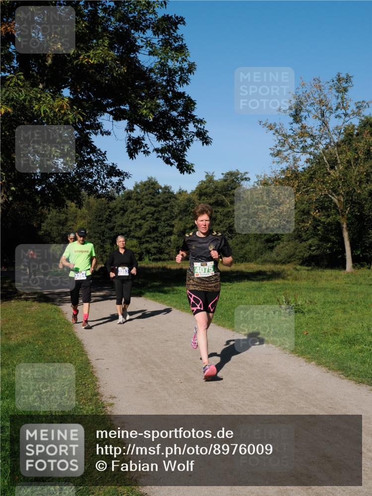 28.09.2025 - 33. Volkslauf durch das schöne Alstertal Fabian Wolf http://msf.ph/oto/8976009 28.09.2025 10:38:47 Laufen 3354, 3353, 4075 meine-sportfotos.de