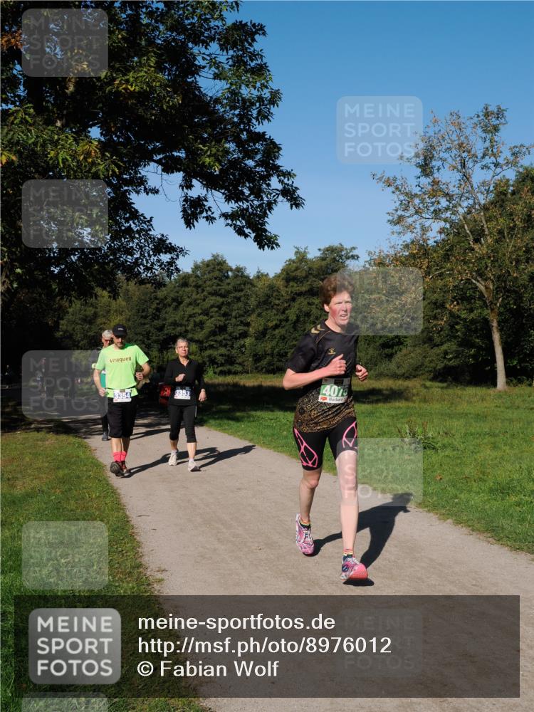 28.09.2025 - 33. Volkslauf durch das schöne Alstertal Fabian Wolf http://msf.ph/oto/8976012 28.09.2025 10:38:48 Laufen 3354, 3353, 4075 meine-sportfotos.de