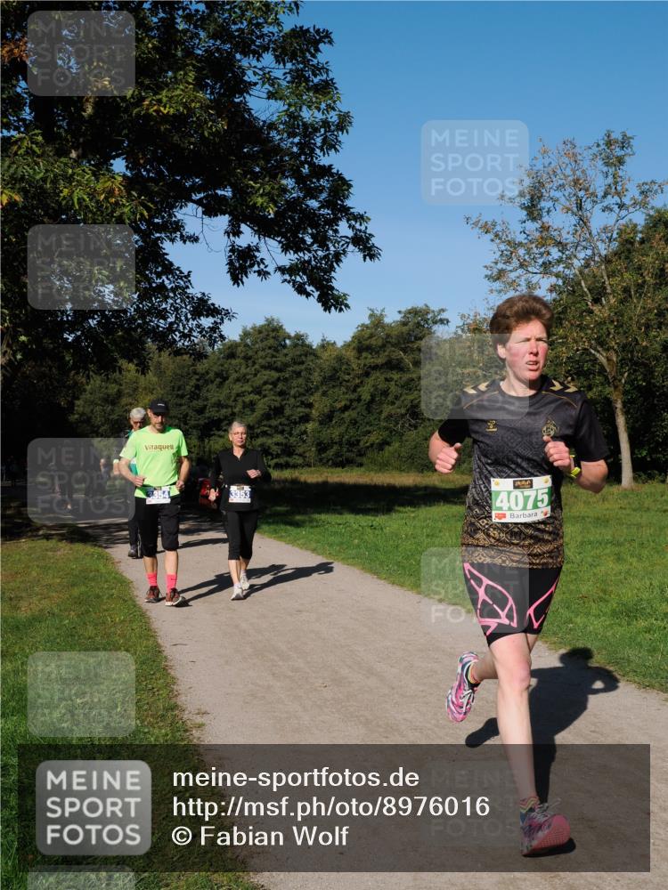 28.09.2025 - 33. Volkslauf durch das schöne Alstertal Fabian Wolf http://msf.ph/oto/8976016 28.09.2025 10:38:48 Laufen 4075 meine-sportfotos.de