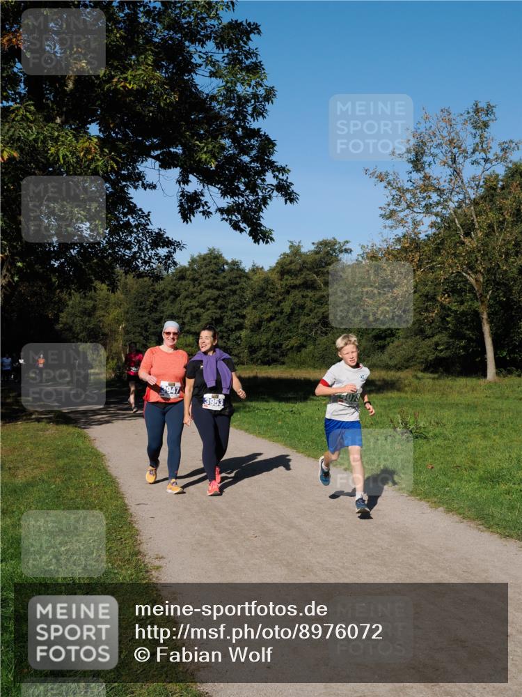 28.09.2025 - 33. Volkslauf durch das schöne Alstertal Fabian Wolf http://msf.ph/oto/8976072 28.09.2025 10:38:59 Laufen 3947, 3953 meine-sportfotos.de