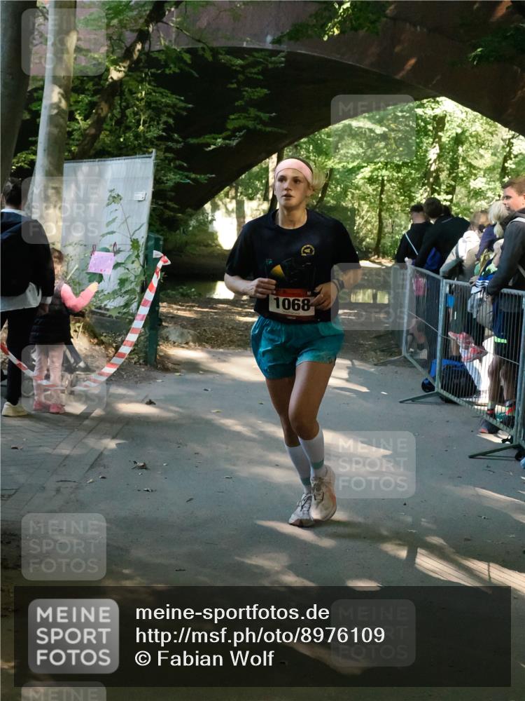 28.09.2025 - 33. Volkslauf durch das schöne Alstertal Fabian Wolf http://msf.ph/oto/8976109 28.09.2025 12:25:35 Laufen 1068 meine-sportfotos.de