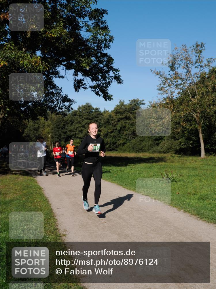 28.09.2025 - 33. Volkslauf durch das schöne Alstertal Fabian Wolf http://msf.ph/oto/8976124 28.09.2025 10:39:08 Laufen 115 meine-sportfotos.de