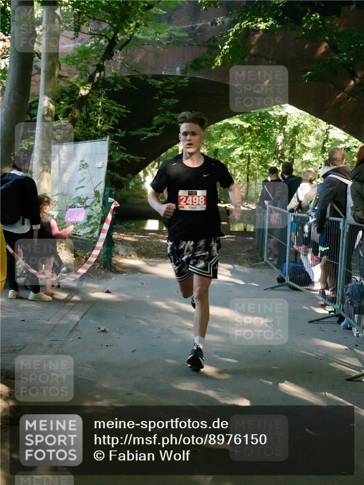 28.09.2025 - 33. Volkslauf durch das schöne Alstertal Fabian Wolf http://msf.ph/oto/8976150 28.09.2025 12:25:51 Laufen 2498 meine-sportfotos.de