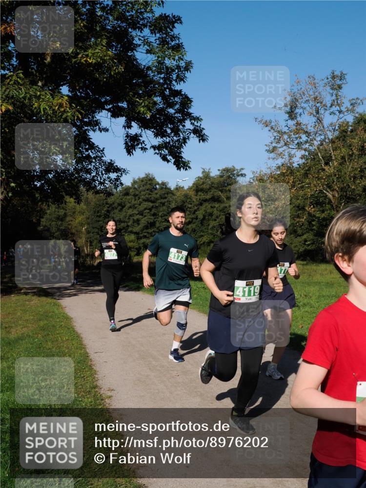28.09.2025 - 33. Volkslauf durch das schöne Alstertal Fabian Wolf http://msf.ph/oto/8976202 28.09.2025 10:39:18 Laufen  meine-sportfotos.de