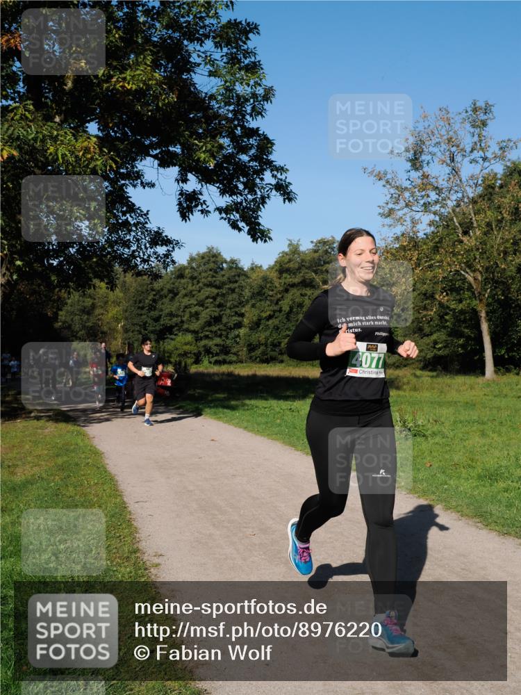 28.09.2025 - 33. Volkslauf durch das schöne Alstertal Fabian Wolf http://msf.ph/oto/8976220 28.09.2025 10:39:19 Laufen 4077 meine-sportfotos.de