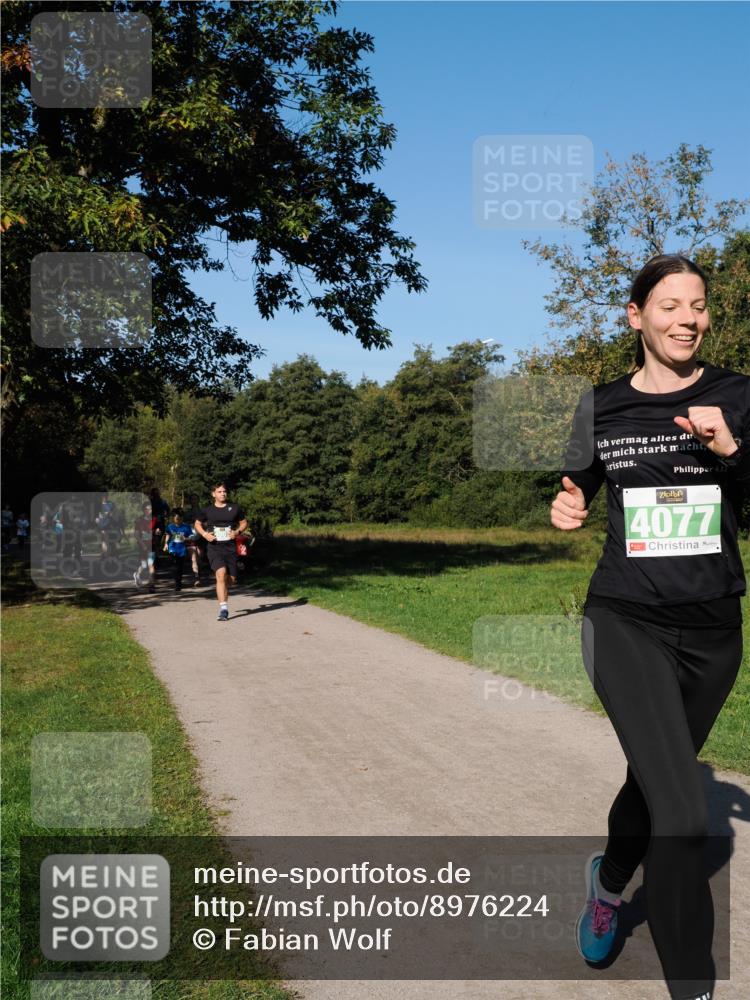 28.09.2025 - 33. Volkslauf durch das schöne Alstertal Fabian Wolf http://msf.ph/oto/8976224 28.09.2025 10:39:20 Laufen 4, 13, 4077 meine-sportfotos.de