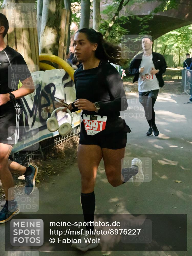 28.09.2025 - 33. Volkslauf durch das schöne Alstertal Fabian Wolf http://msf.ph/oto/8976227 28.09.2025 12:26:11 Laufen 2991, 2630 meine-sportfotos.de