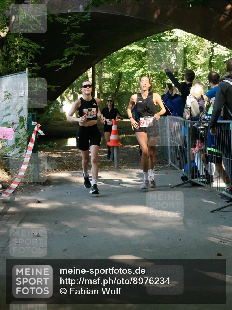 28.09.2025 - 33. Volkslauf durch das schöne Alstertal Fabian Wolf http://msf.ph/oto/8976234 28.09.2025 12:26:18 Laufen 2994 meine-sportfotos.de