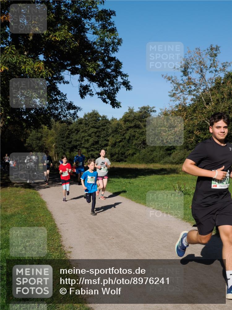28.09.2025 - 33. Volkslauf durch das schöne Alstertal Fabian Wolf http://msf.ph/oto/8976241 28.09.2025 10:39:23 Laufen 120, 4132, 7 meine-sportfotos.de