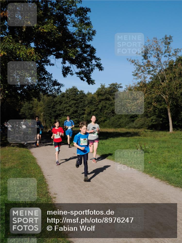 28.09.2025 - 33. Volkslauf durch das schöne Alstertal Fabian Wolf http://msf.ph/oto/8976247 28.09.2025 10:39:23 Laufen 1412, 4132 meine-sportfotos.de