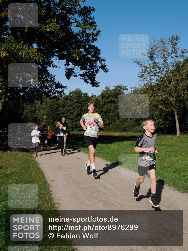 28.09.2025 - 33. Volkslauf durch das schöne Alstertal Fabian Wolf http://msf.ph/oto/8976299 28.09.2025 10:39:32 Laufen 4041 meine-sportfotos.de