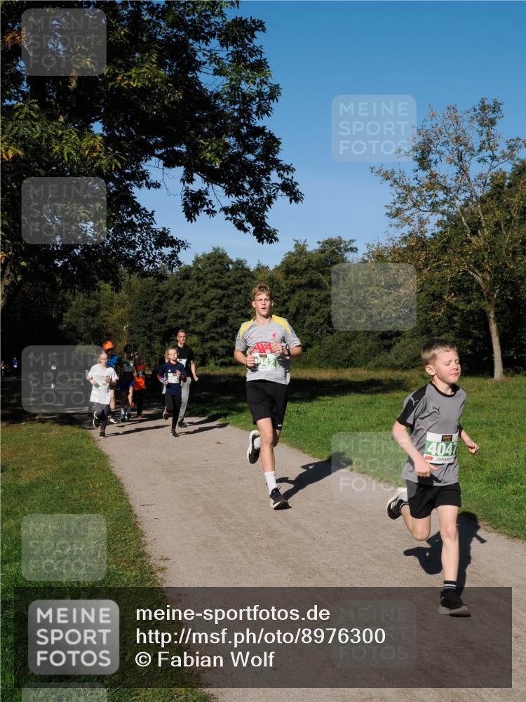 28.09.2025 - 33. Volkslauf durch das schöne Alstertal Fabian Wolf http://msf.ph/oto/8976300 28.09.2025 10:39:32 Laufen 4041 meine-sportfotos.de