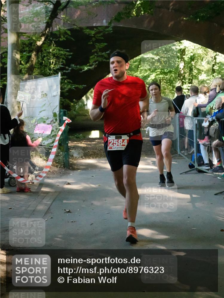 28.09.2025 - 33. Volkslauf durch das schöne Alstertal Fabian Wolf http://msf.ph/oto/8976323 28.09.2025 12:26:52 Laufen 2584 meine-sportfotos.de