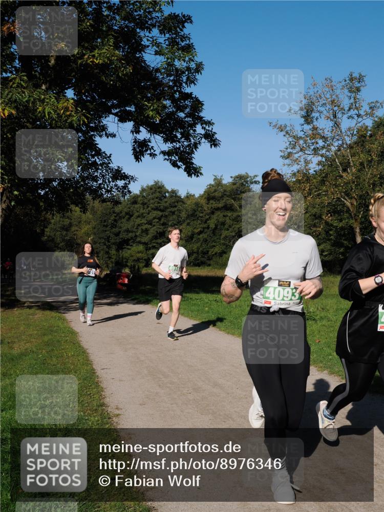 28.09.2025 - 33. Volkslauf durch das schöne Alstertal Fabian Wolf http://msf.ph/oto/8976346 28.09.2025 10:39:43 Laufen 4093 meine-sportfotos.de