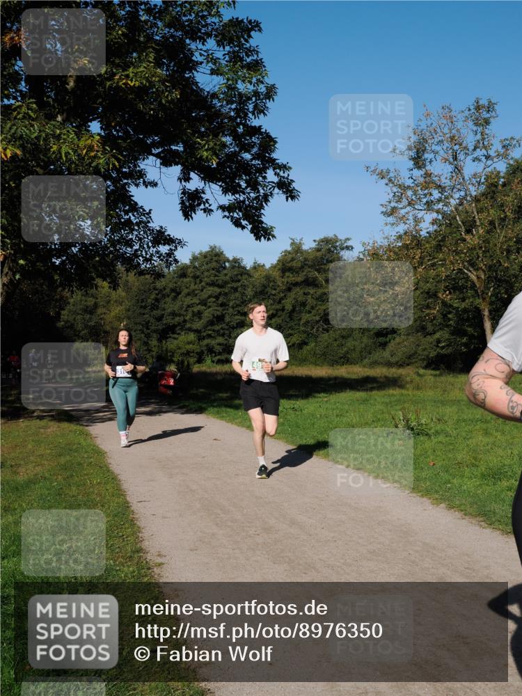 28.09.2025 - 33. Volkslauf durch das schöne Alstertal Fabian Wolf http://msf.ph/oto/8976350 28.09.2025 10:39:43 Laufen  meine-sportfotos.de