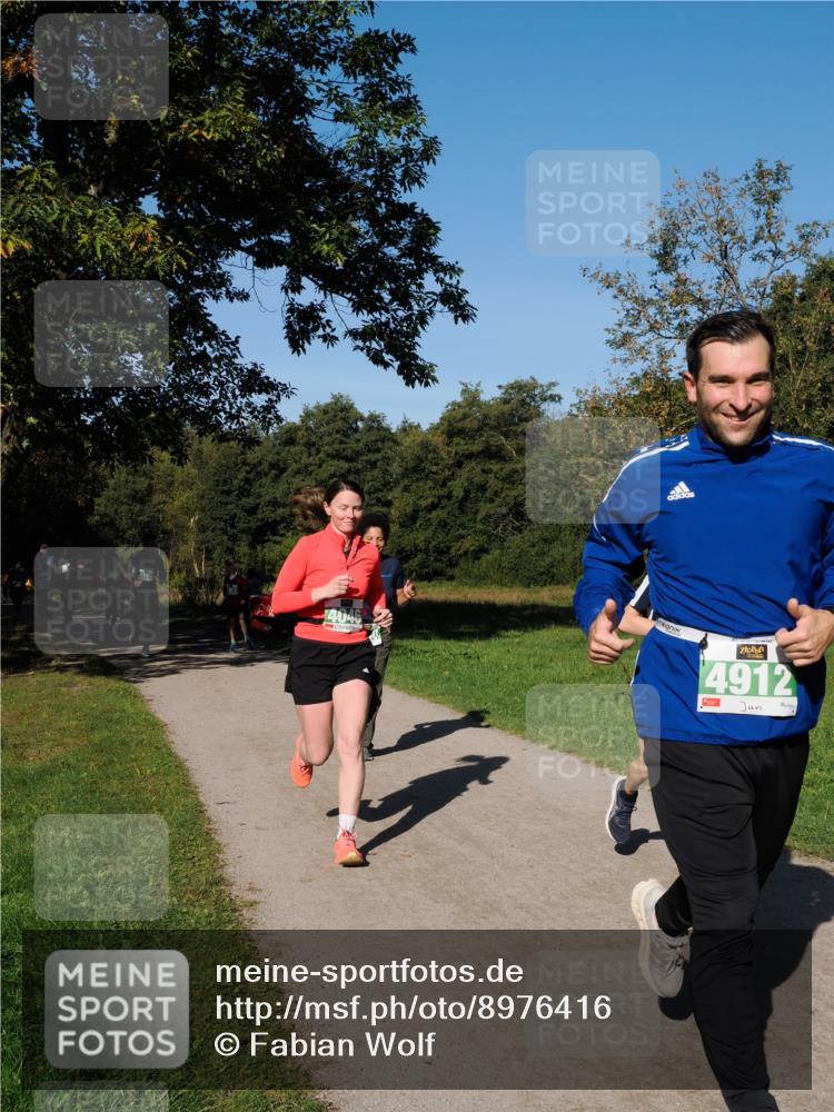 28.09.2025 - 33. Volkslauf durch das schöne Alstertal Fabian Wolf http://msf.ph/oto/8976416 28.09.2025 10:39:56 Laufen 4046, 4912 meine-sportfotos.de