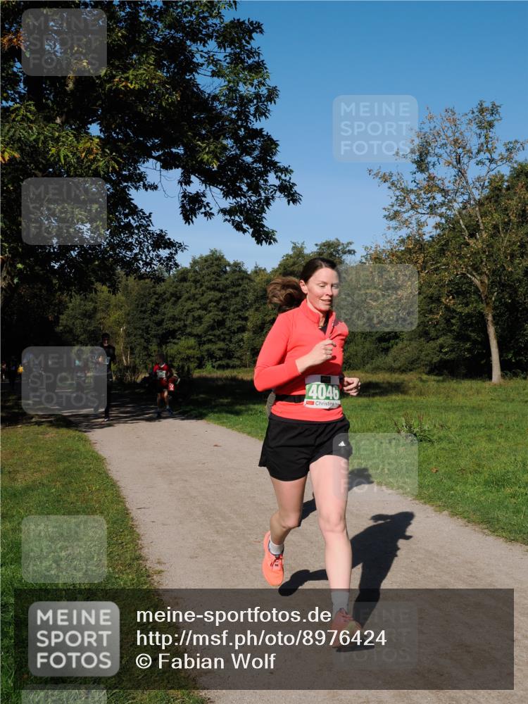 28.09.2025 - 33. Volkslauf durch das schöne Alstertal Fabian Wolf http://msf.ph/oto/8976424 28.09.2025 10:39:57 Laufen 4046 meine-sportfotos.de