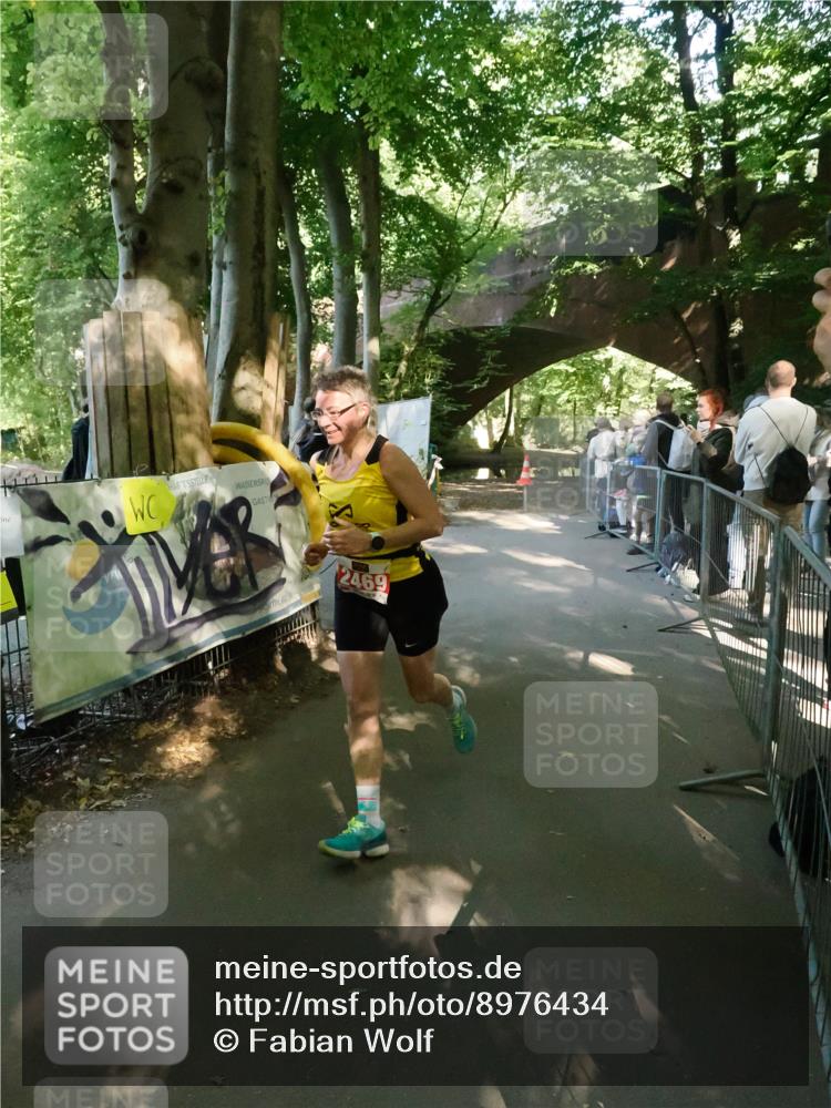 28.09.2025 - 33. Volkslauf durch das schöne Alstertal Fabian Wolf http://msf.ph/oto/8976434 28.09.2025 12:28:13 Laufen 2469 meine-sportfotos.de
