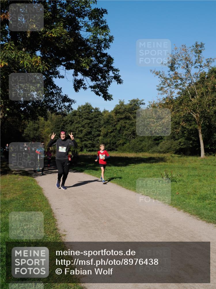 28.09.2025 - 33. Volkslauf durch das schöne Alstertal Fabian Wolf http://msf.ph/oto/8976438 28.09.2025 10:39:59 Laufen 4160 meine-sportfotos.de
