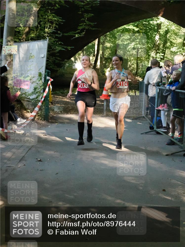 28.09.2025 - 33. Volkslauf durch das schöne Alstertal Fabian Wolf http://msf.ph/oto/8976444 28.09.2025 12:28:18 Laufen 212, 2104 meine-sportfotos.de