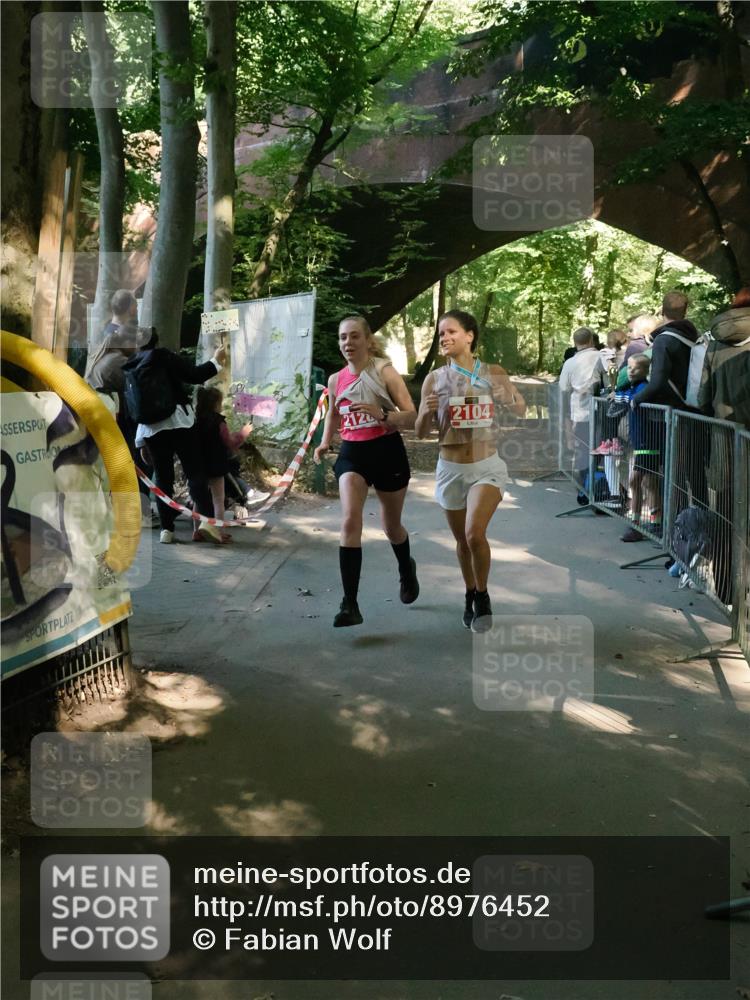 28.09.2025 - 33. Volkslauf durch das schöne Alstertal Fabian Wolf http://msf.ph/oto/8976452 28.09.2025 12:28:19 Laufen 212, 2104 meine-sportfotos.de