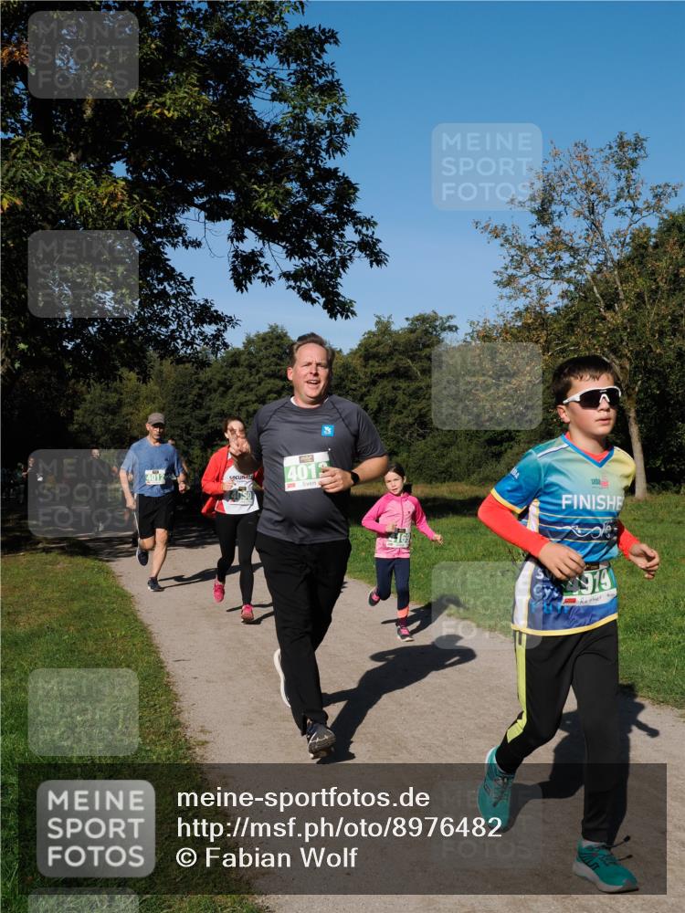 28.09.2025 - 33. Volkslauf durch das schöne Alstertal Fabian Wolf http://msf.ph/oto/8976482 28.09.2025 10:40:04 Laufen 4012, 401, 919 meine-sportfotos.de