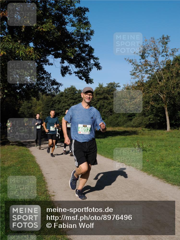 28.09.2025 - 33. Volkslauf durch das schöne Alstertal Fabian Wolf http://msf.ph/oto/8976496 28.09.2025 10:40:07 Laufen 2044, 4012 meine-sportfotos.de