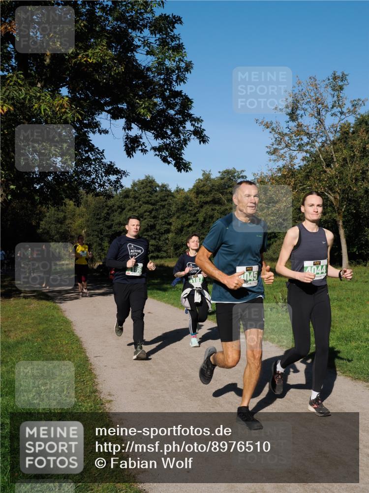 28.09.2025 - 33. Volkslauf durch das schöne Alstertal Fabian Wolf http://msf.ph/oto/8976510 28.09.2025 10:40:09 Laufen 187, 045, 4044 meine-sportfotos.de